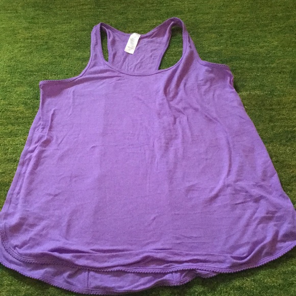 Tank top - Picture 1 of 2